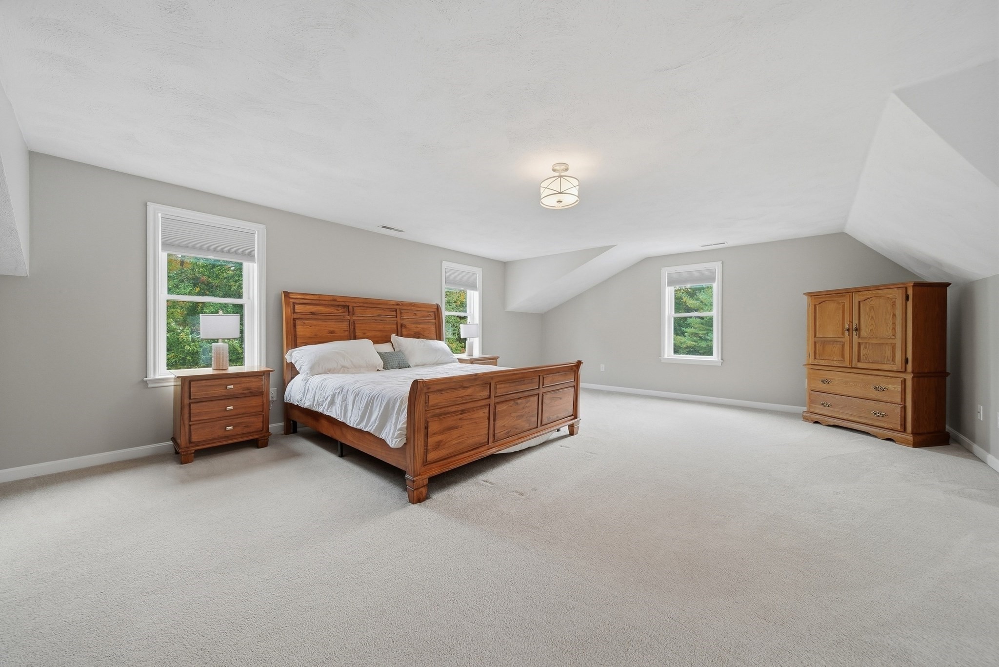 2 Nora Lane Property Photo 19