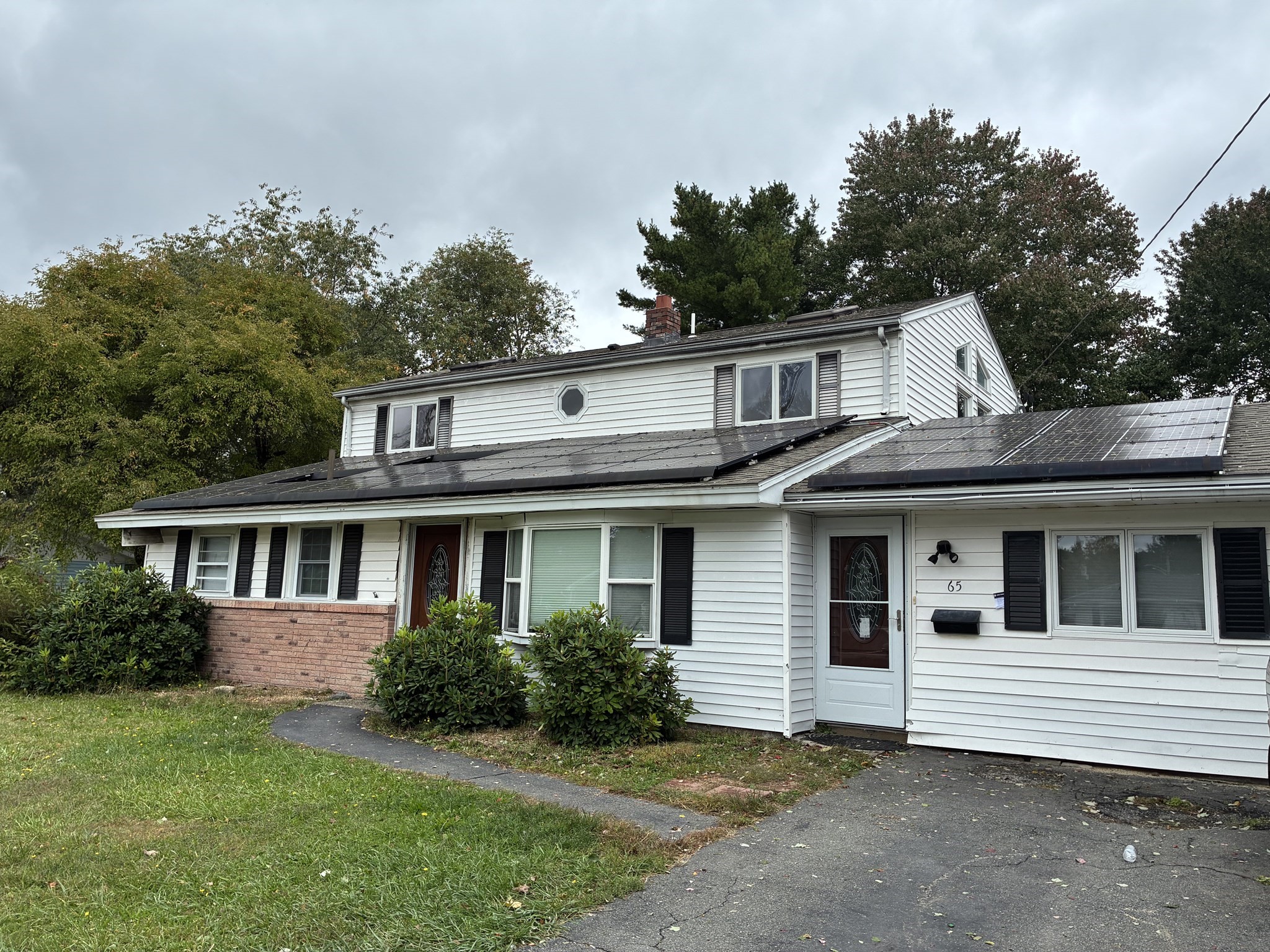 65 Gary Rd Property Photo 1
