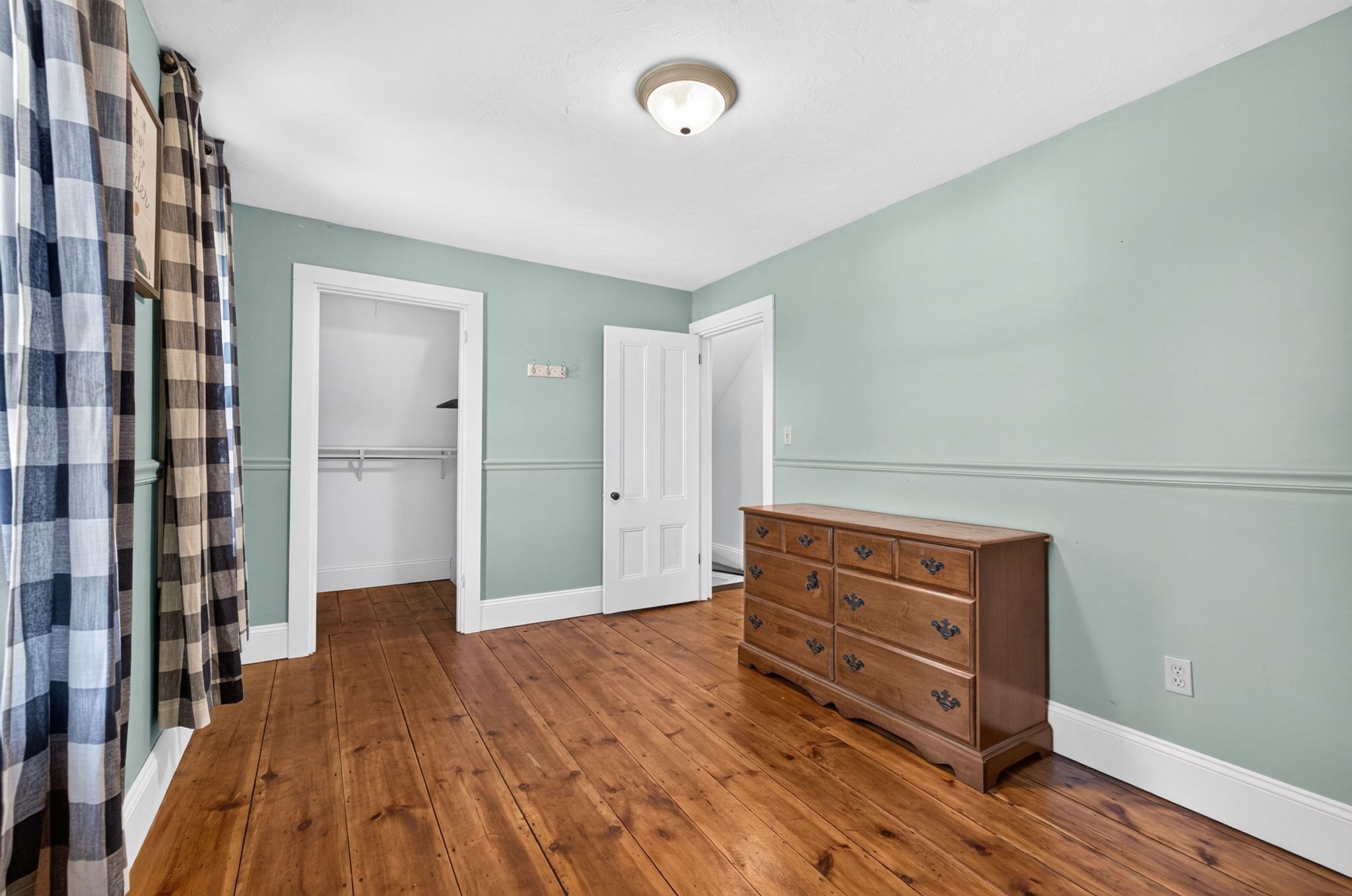 87 River St Property Photo 36