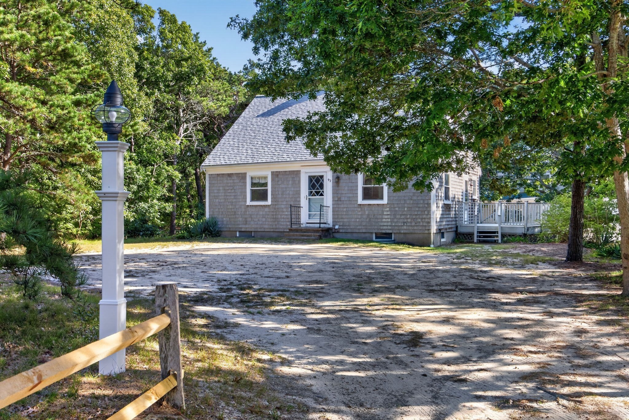 92 Dune Road Property Photo 2
