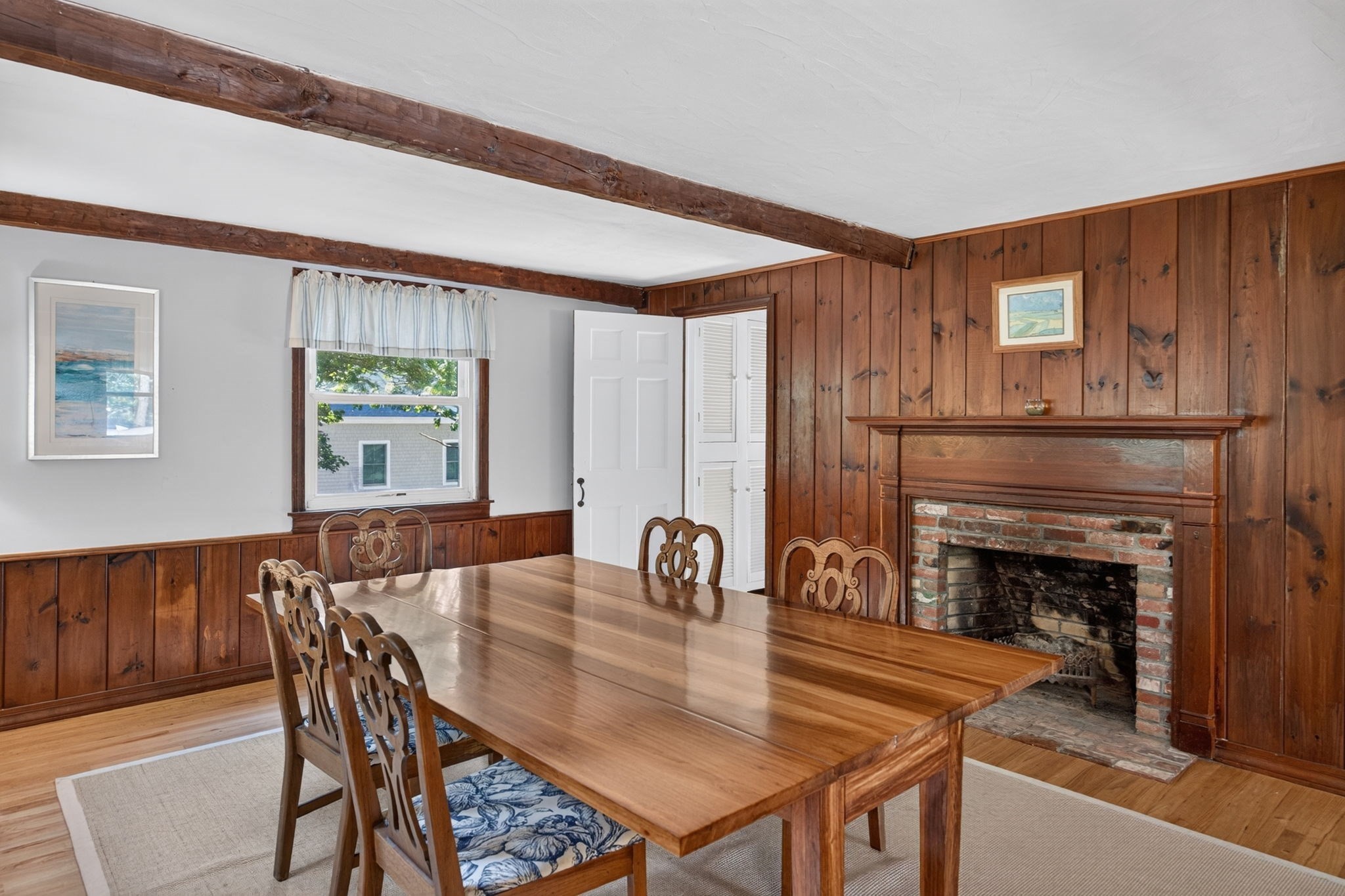 92 Dune Road Property Photo 6