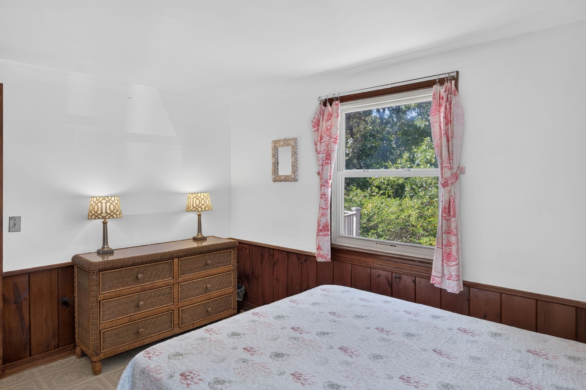 92 Dune Road Property Photo 13