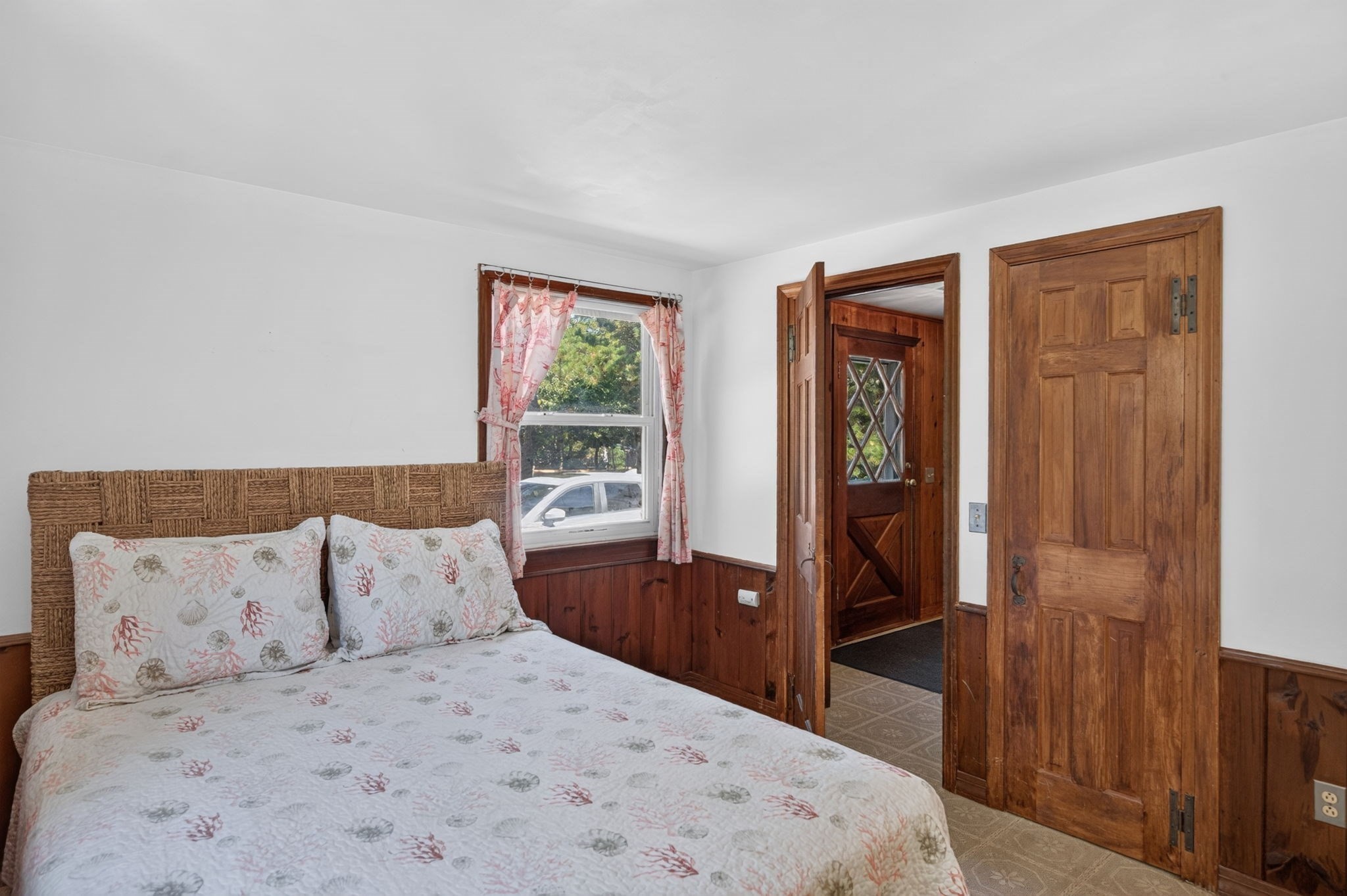 92 Dune Road Property Photo 14
