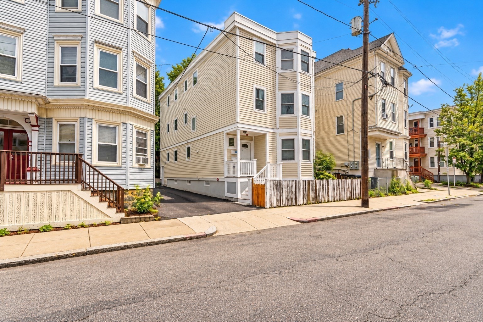 164 Boylston Street Property Photo 1