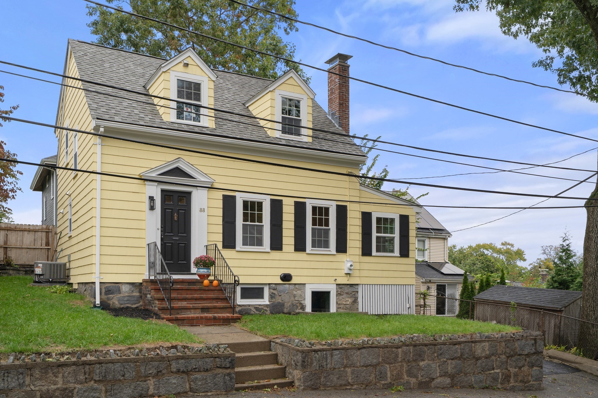 88 Decker St Property Photo 1