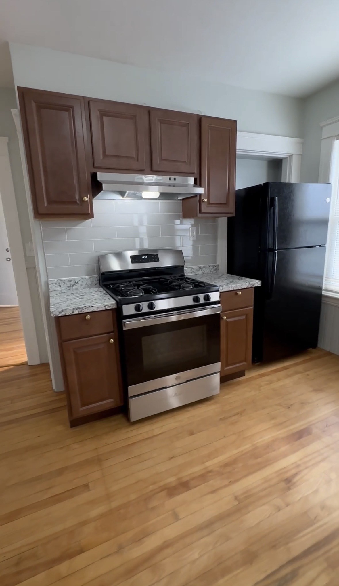 104 Sterling St Property Photo 17