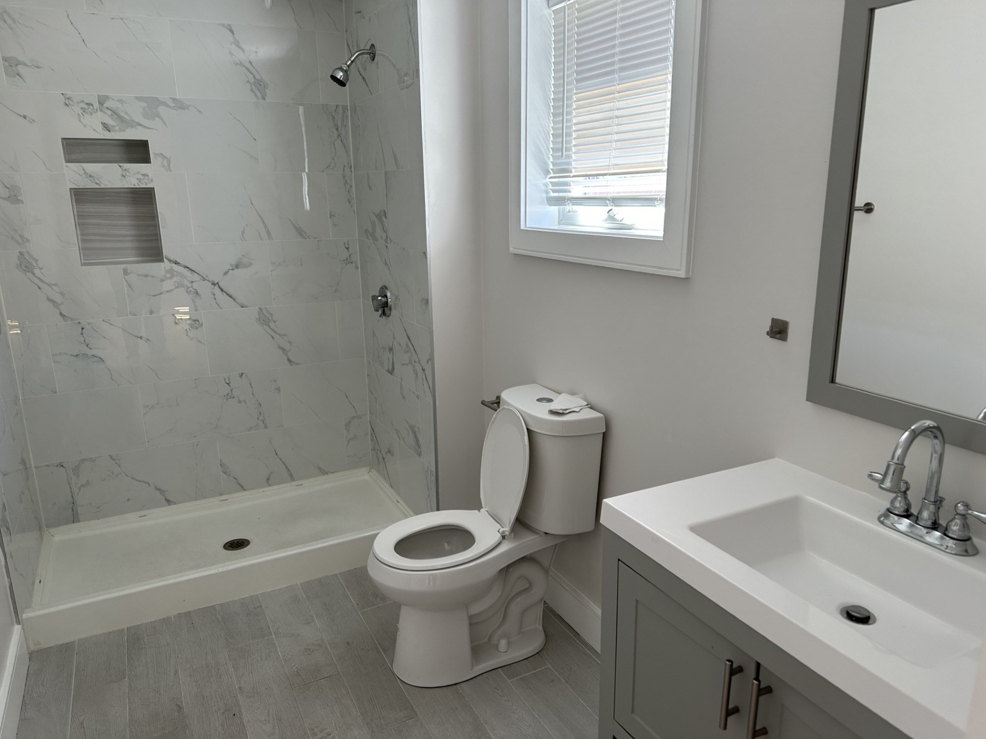 178 Washington # 102 Property Photo 2