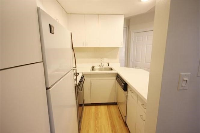 20 Symphony Rd. # 1 Property Photo 3