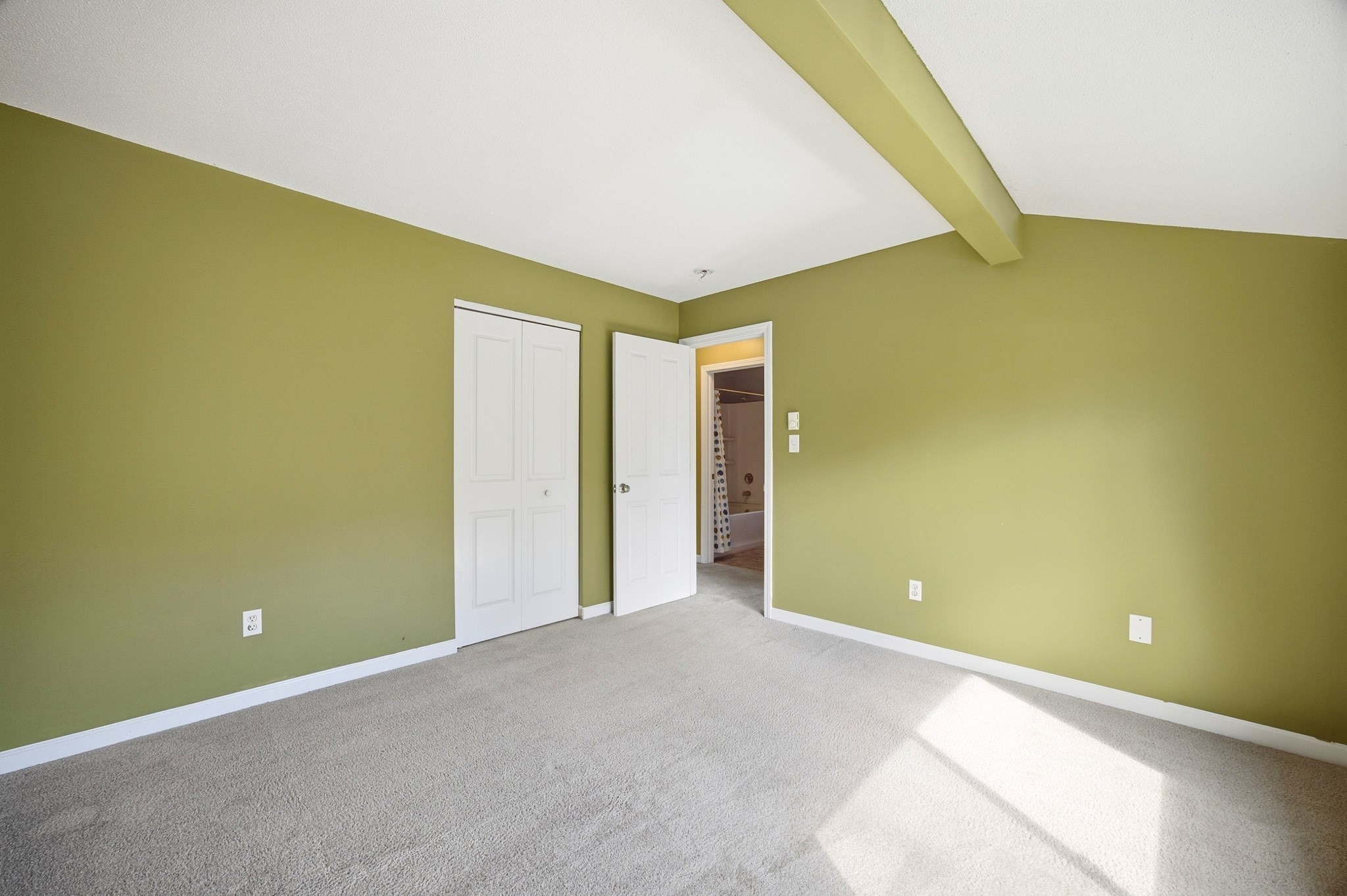 34 Saint Kolbe Dr # C Property Photo 10