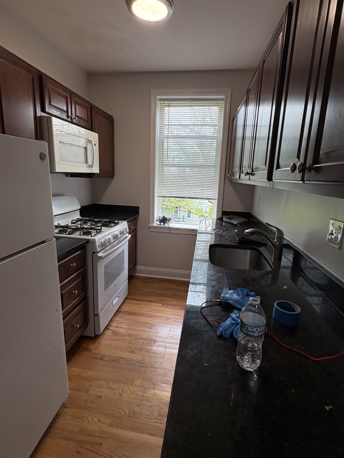 2 Webster # 4 Property Photo 1