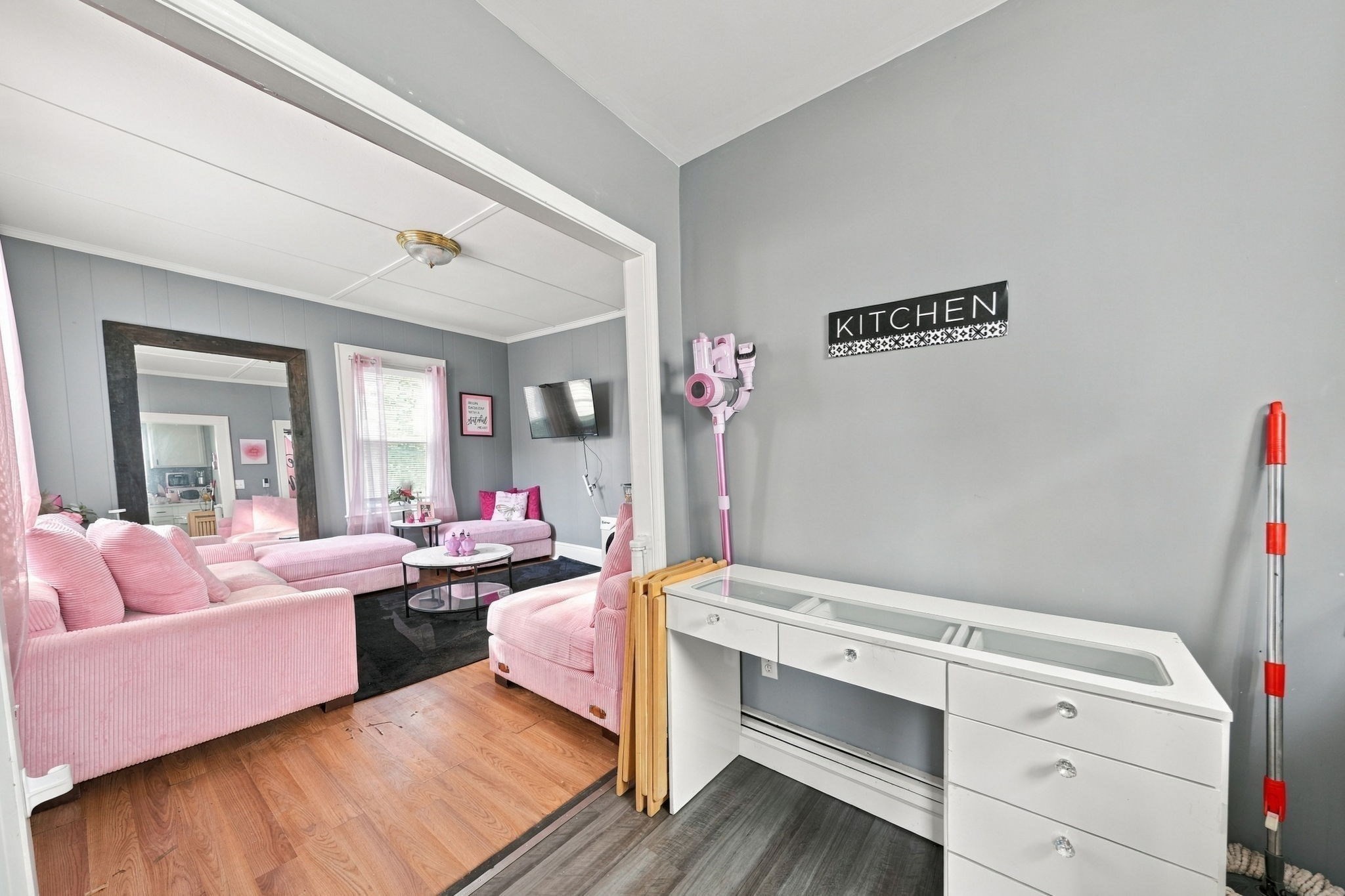 97 Canonicus St Property Photo 7