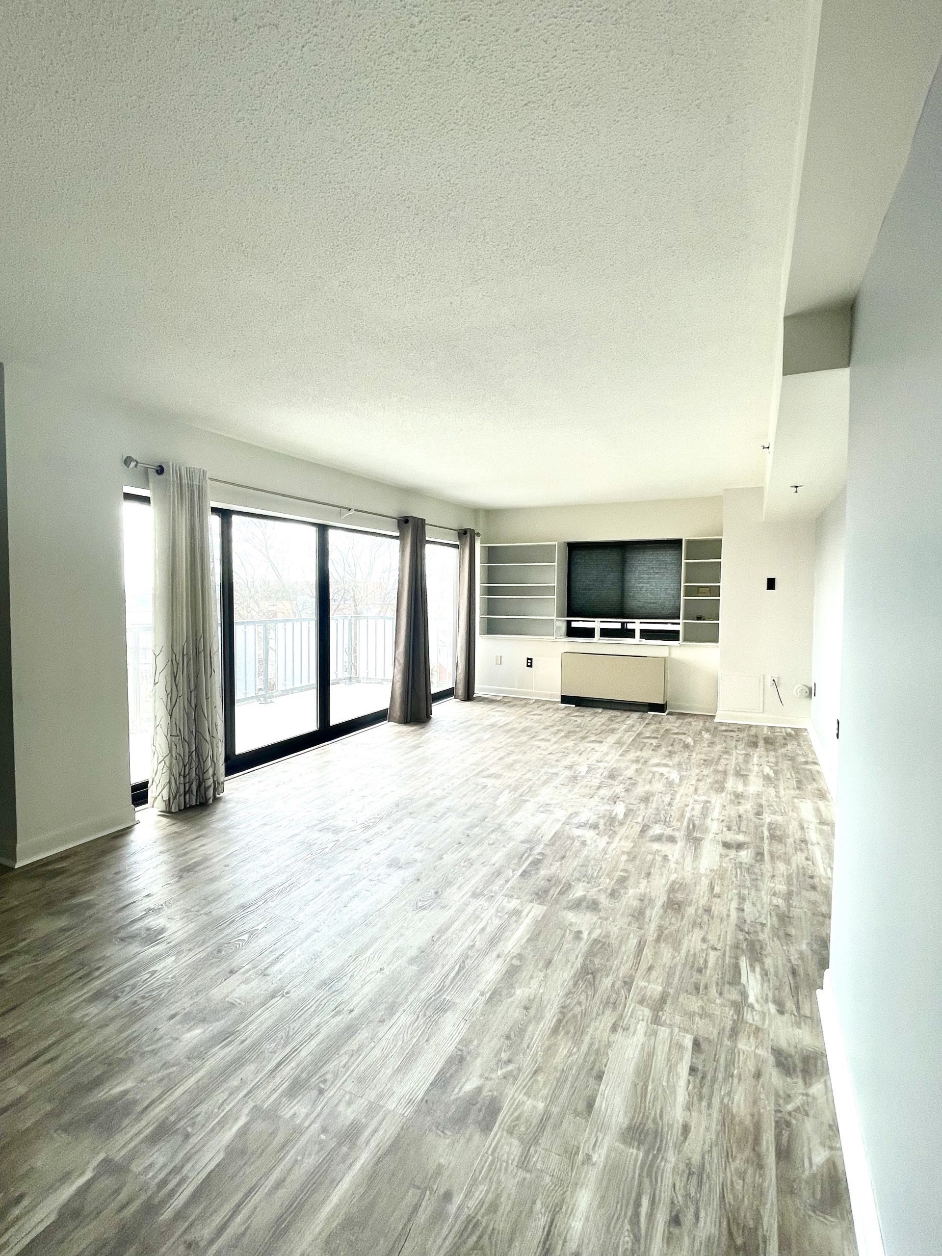 300 Lynn Shore Dr # 603 Property Photo 11