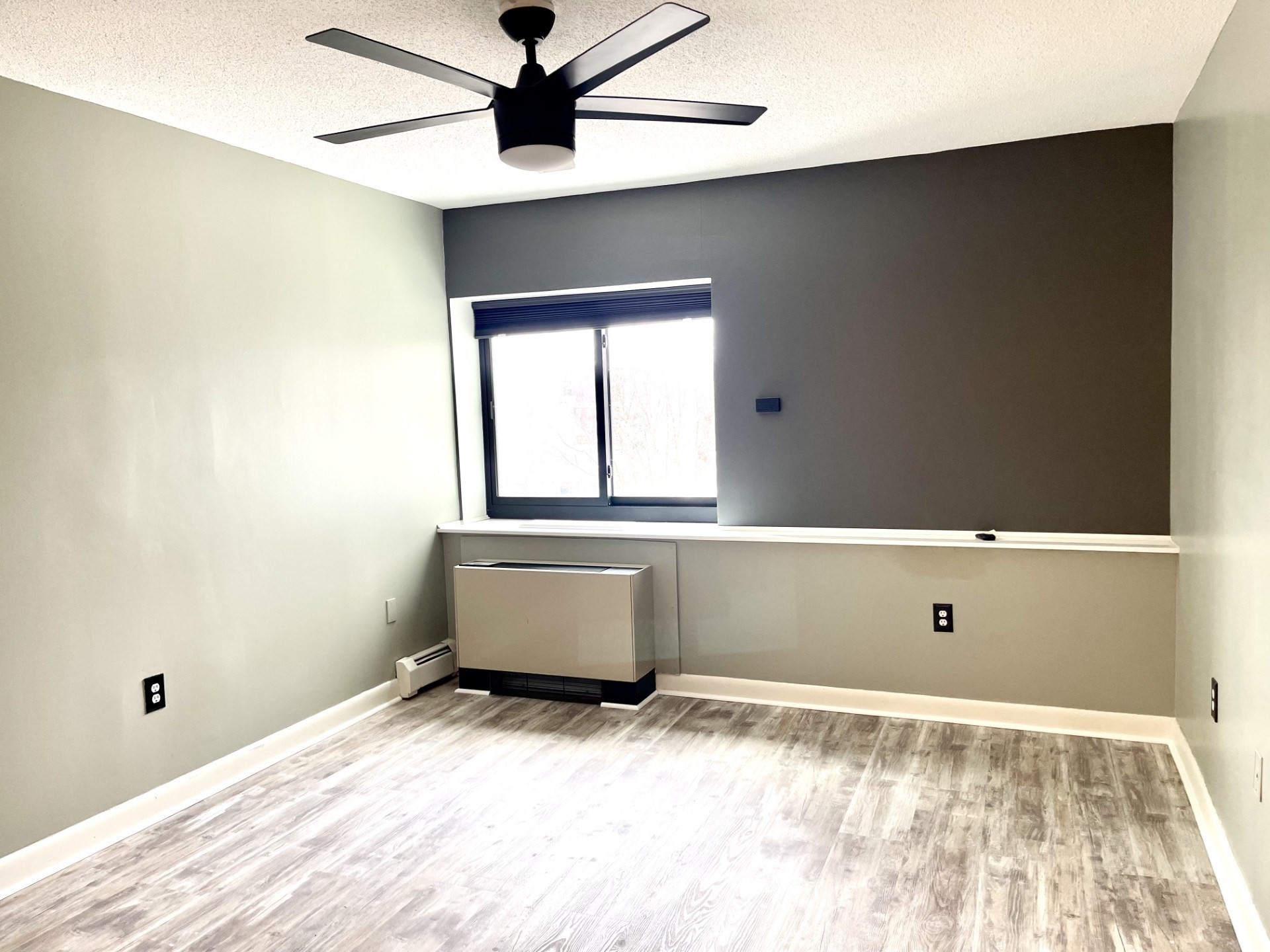 300 Lynn Shore Dr # 603 Property Photo 19