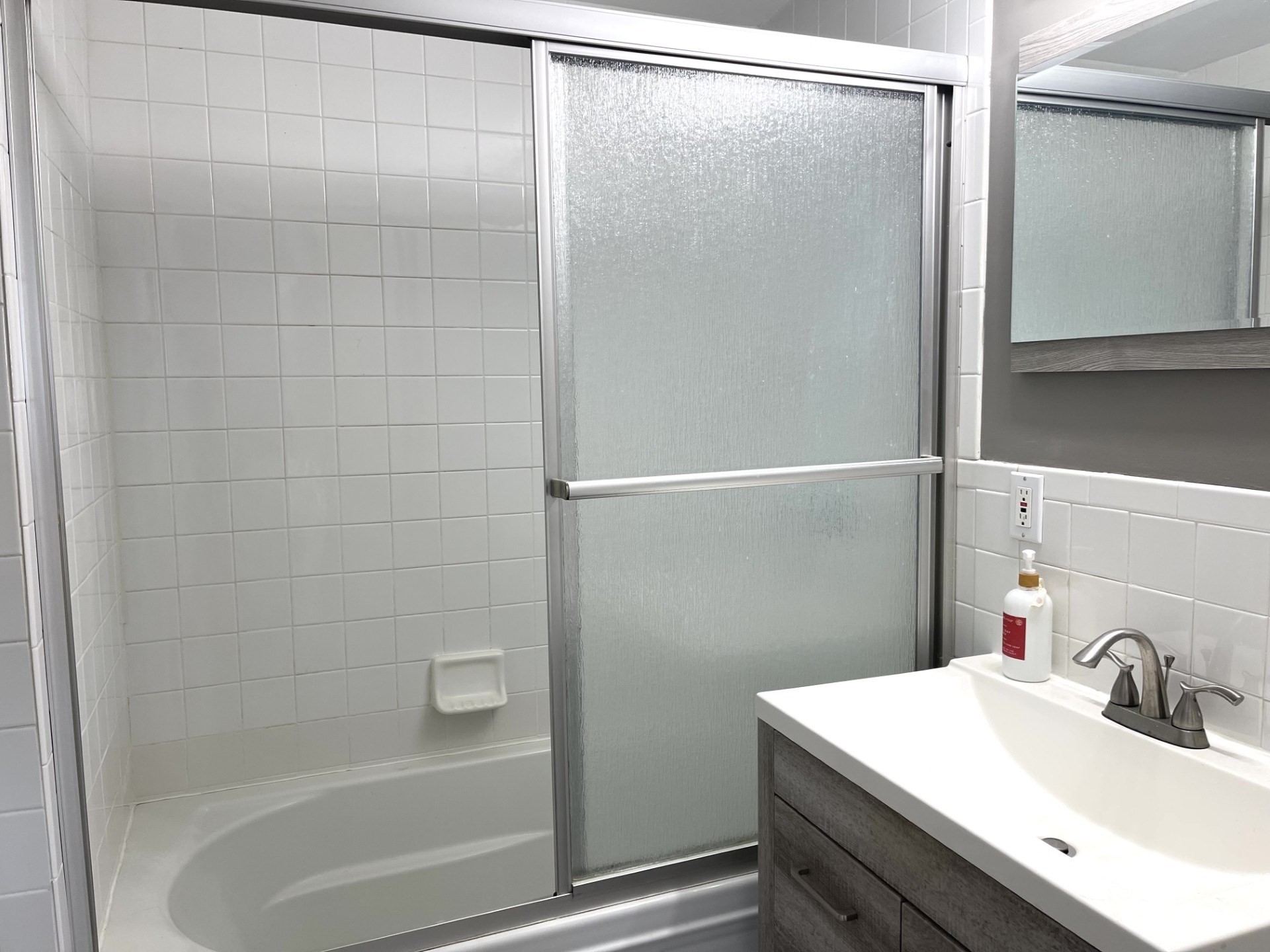 300 Lynn Shore Dr # 603 Property Photo 24