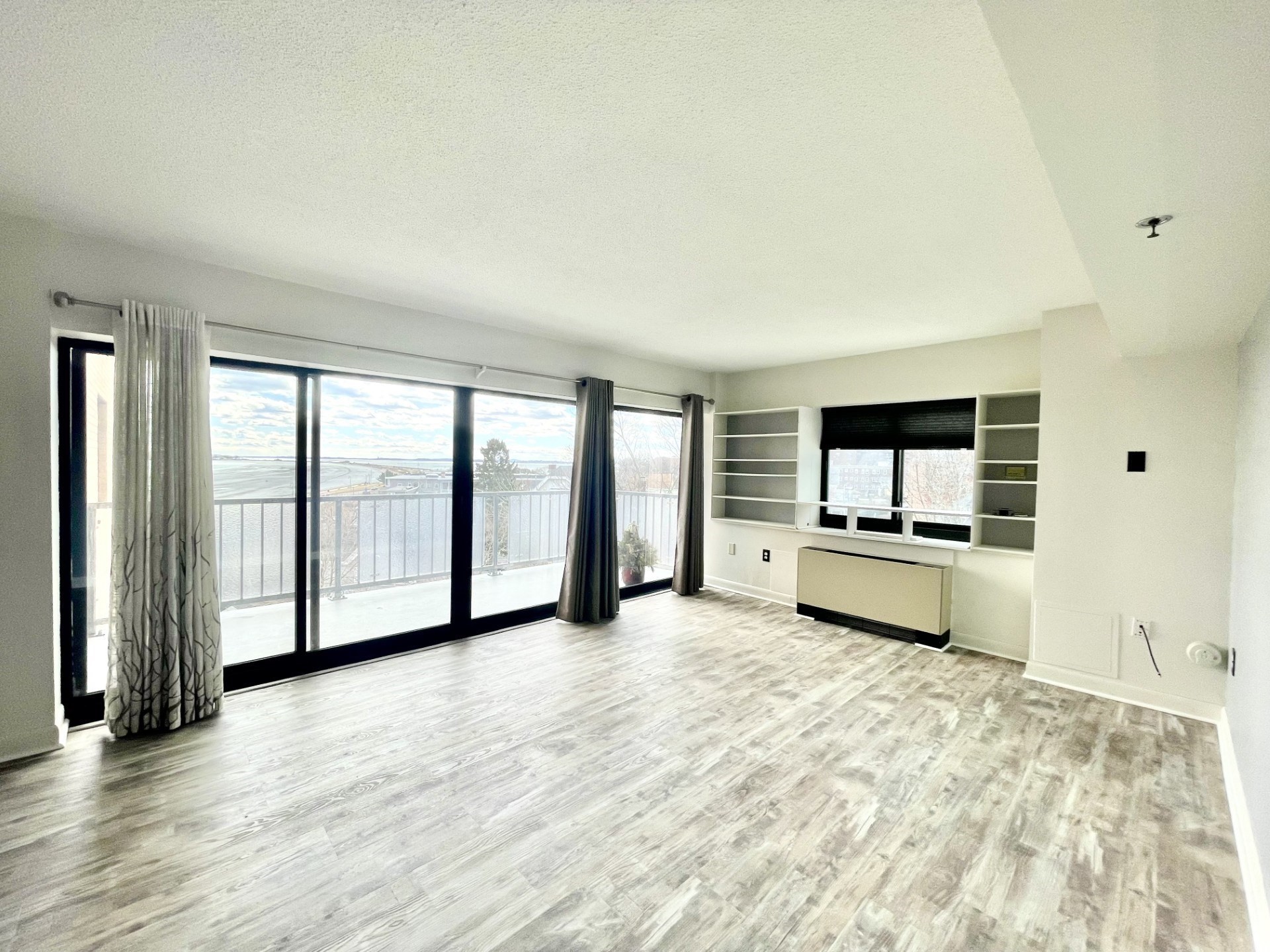 300 Lynn Shore Dr # 603 Property Photo 25