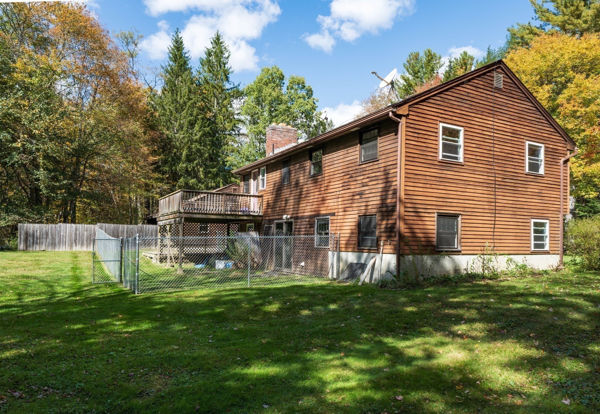 441 Dingle Rd Property Photo 8
