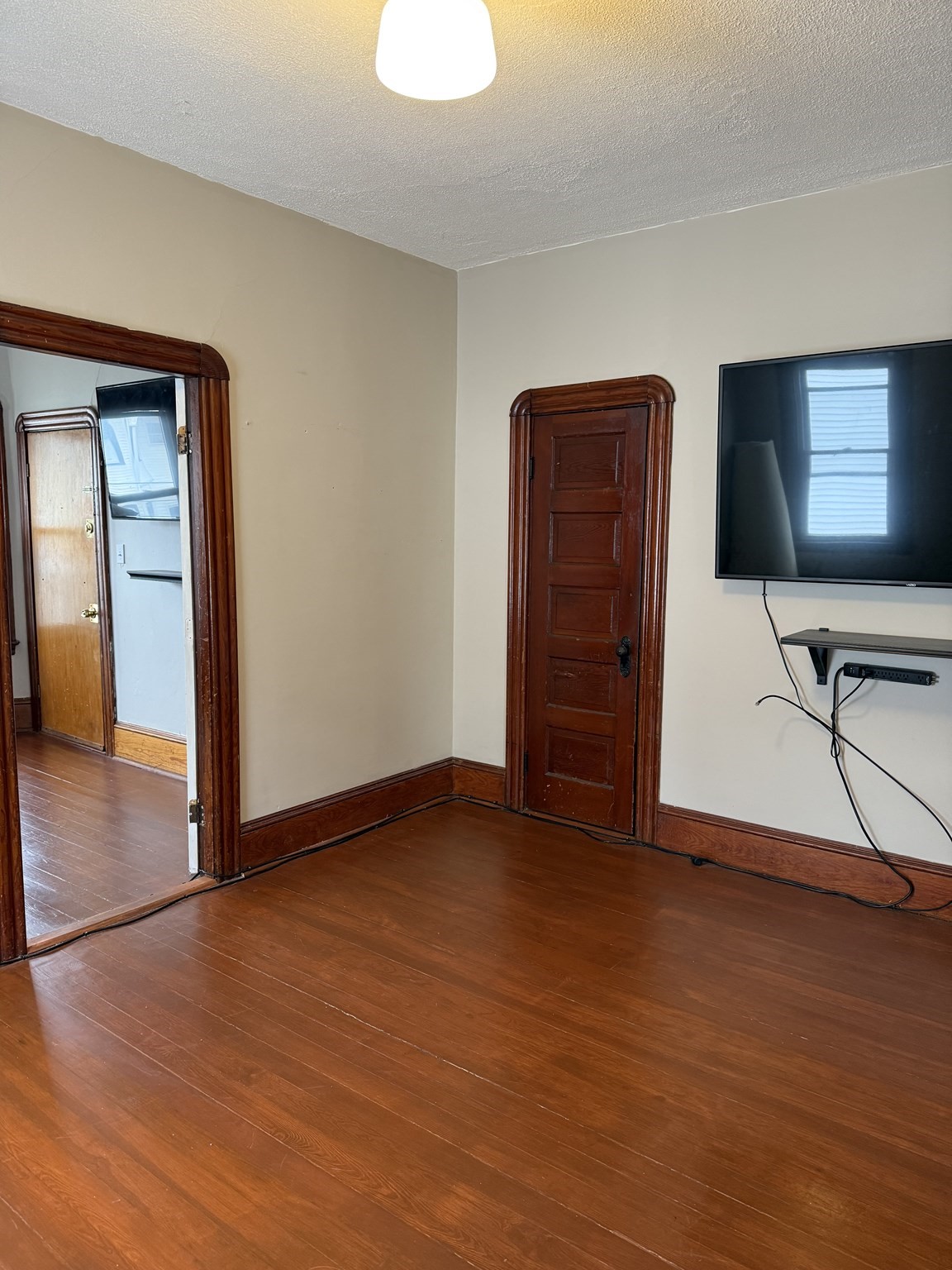 157 Hathaway St # 3e Property Photo 14