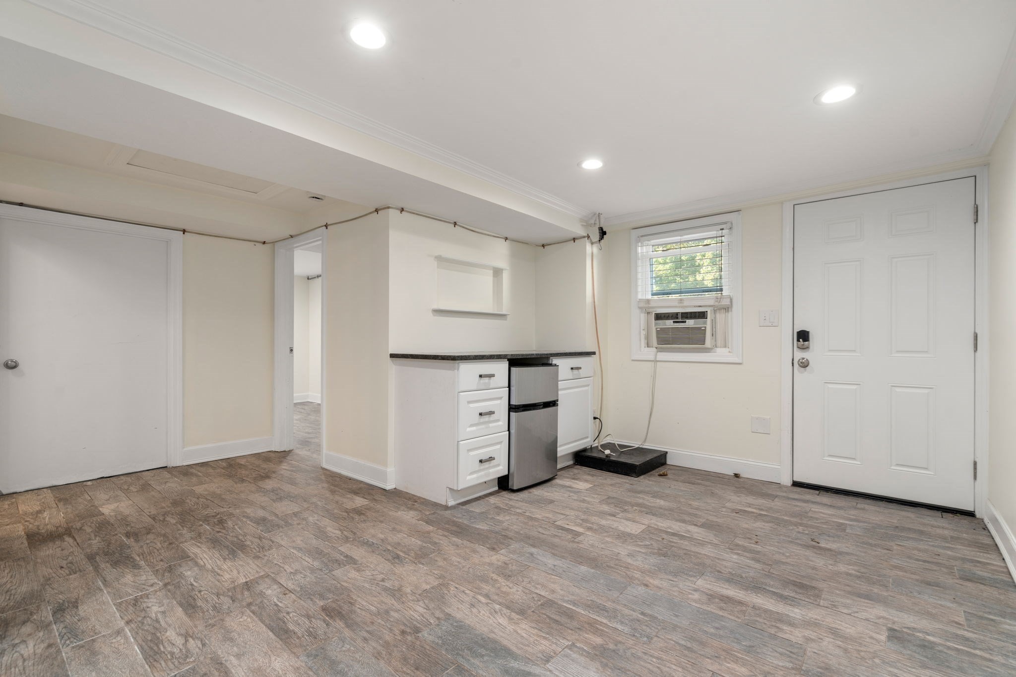 125 Thacher Property Photo 18