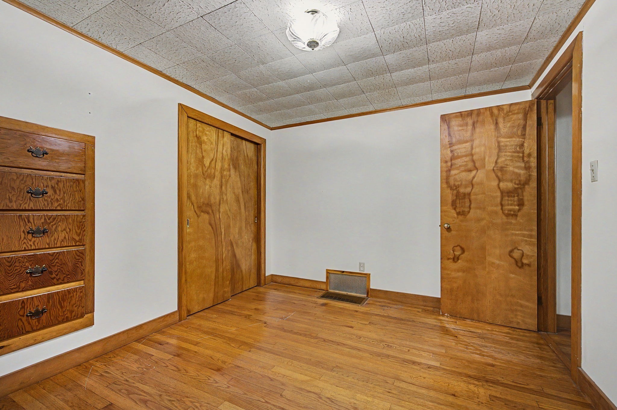 235 Glendale Rd Property Photo 16