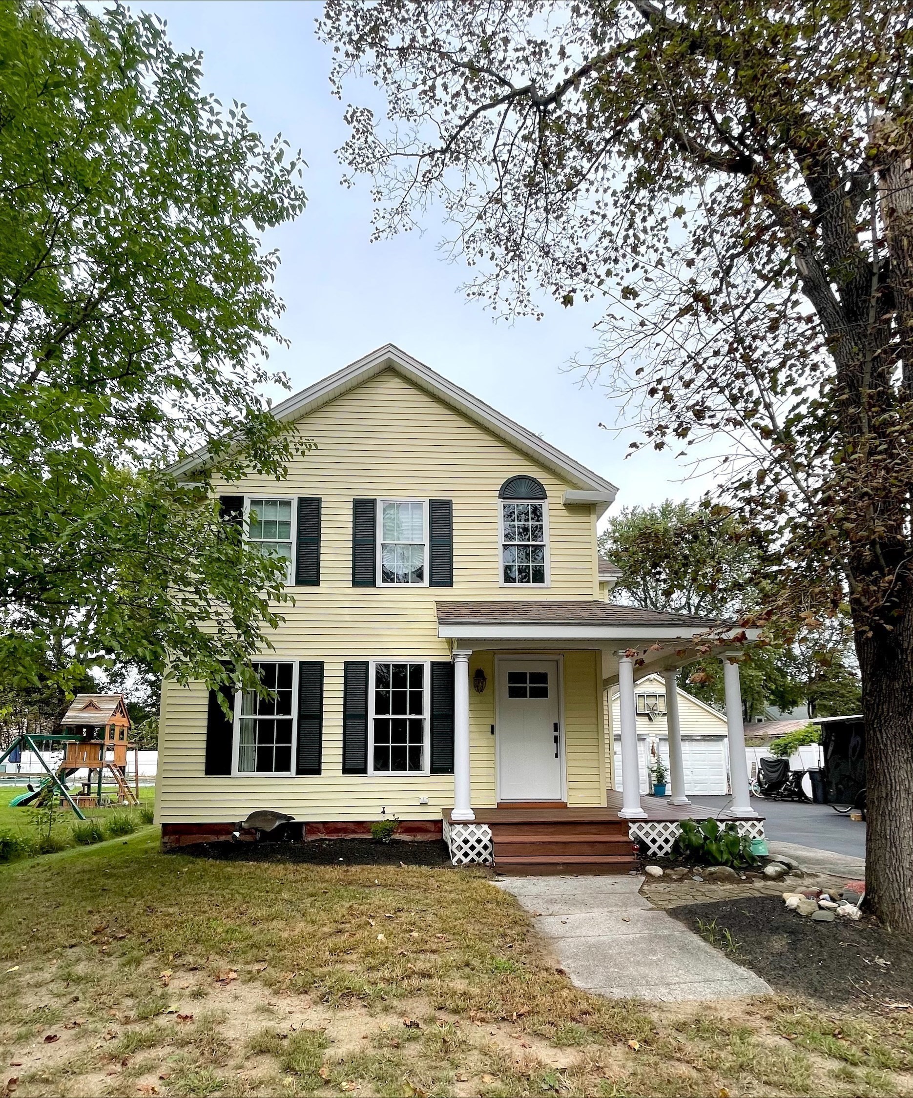 22 3rd Property Photo 1