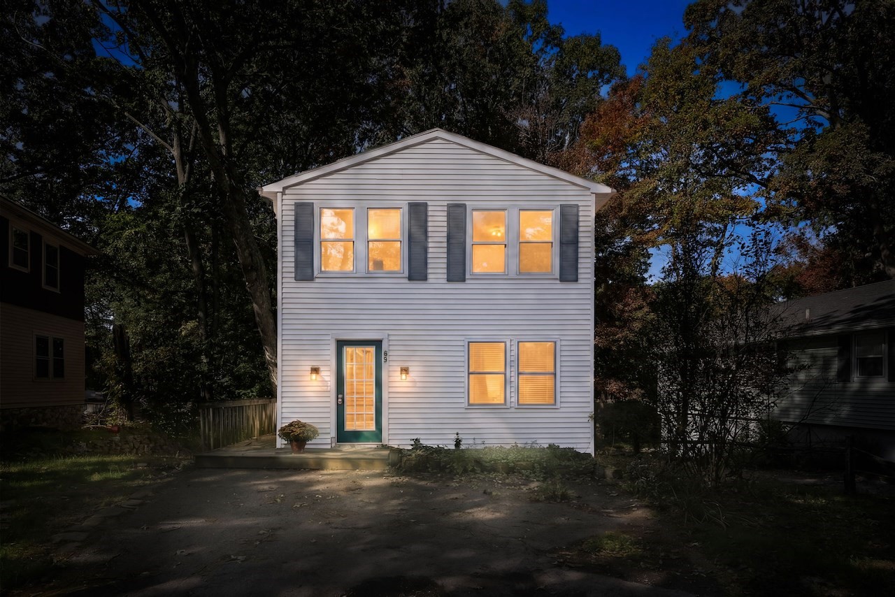69 Lake Ave Property Photo 1