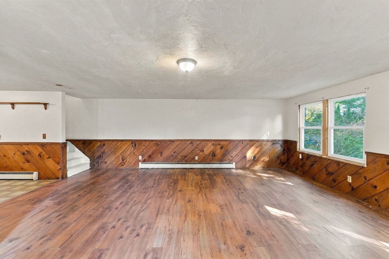 69 Lake Ave Property Photo 17