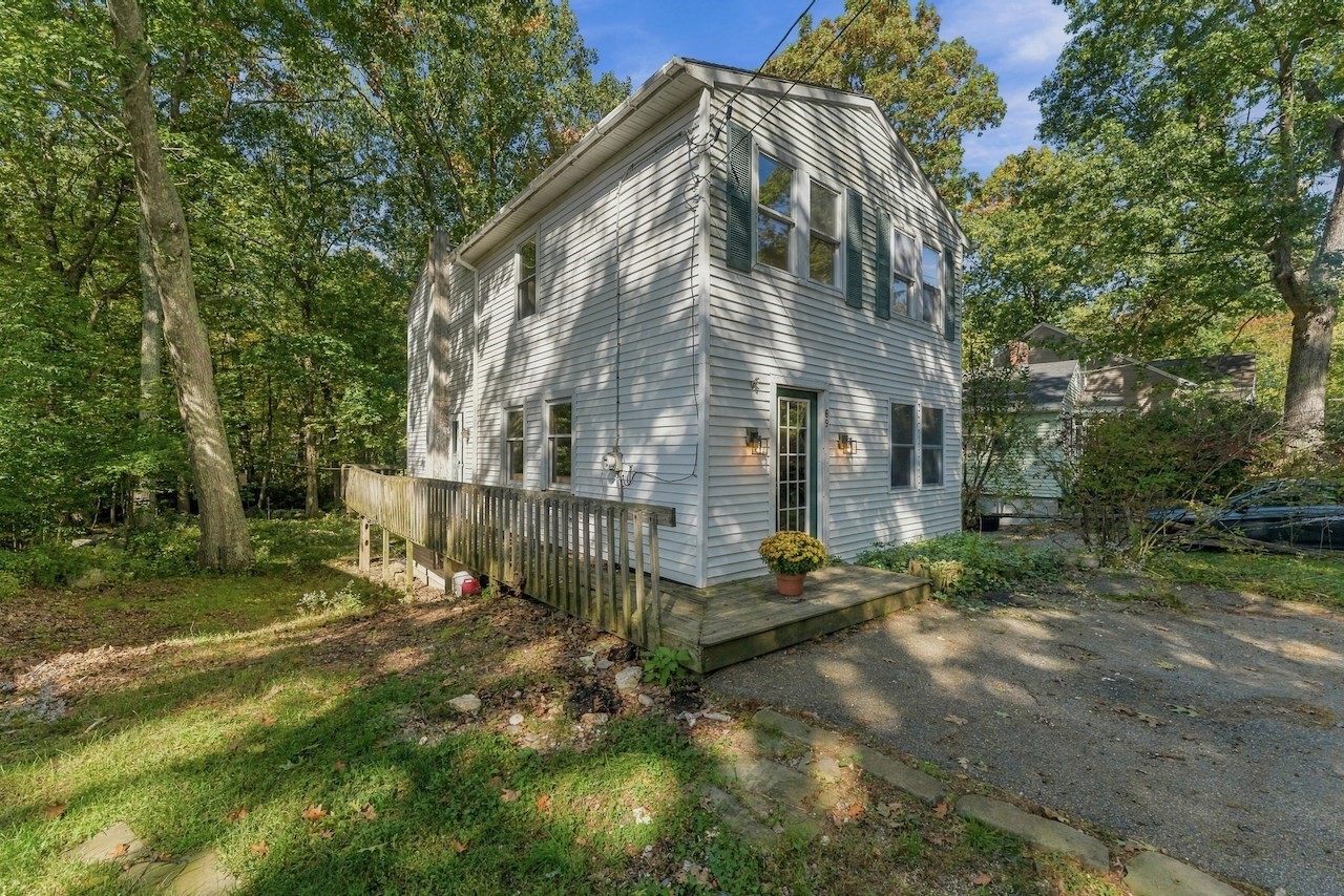 69 Lake Ave Property Photo 30