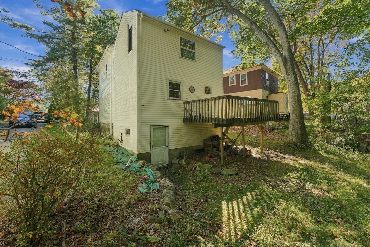 69 Lake Ave Property Photo 35