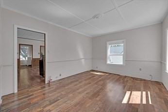 47 Morris St # 2 Property Photo 3
