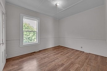 47 Morris St # 2 Property Photo 5