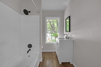 47 Morris St # 2 Property Photo 6