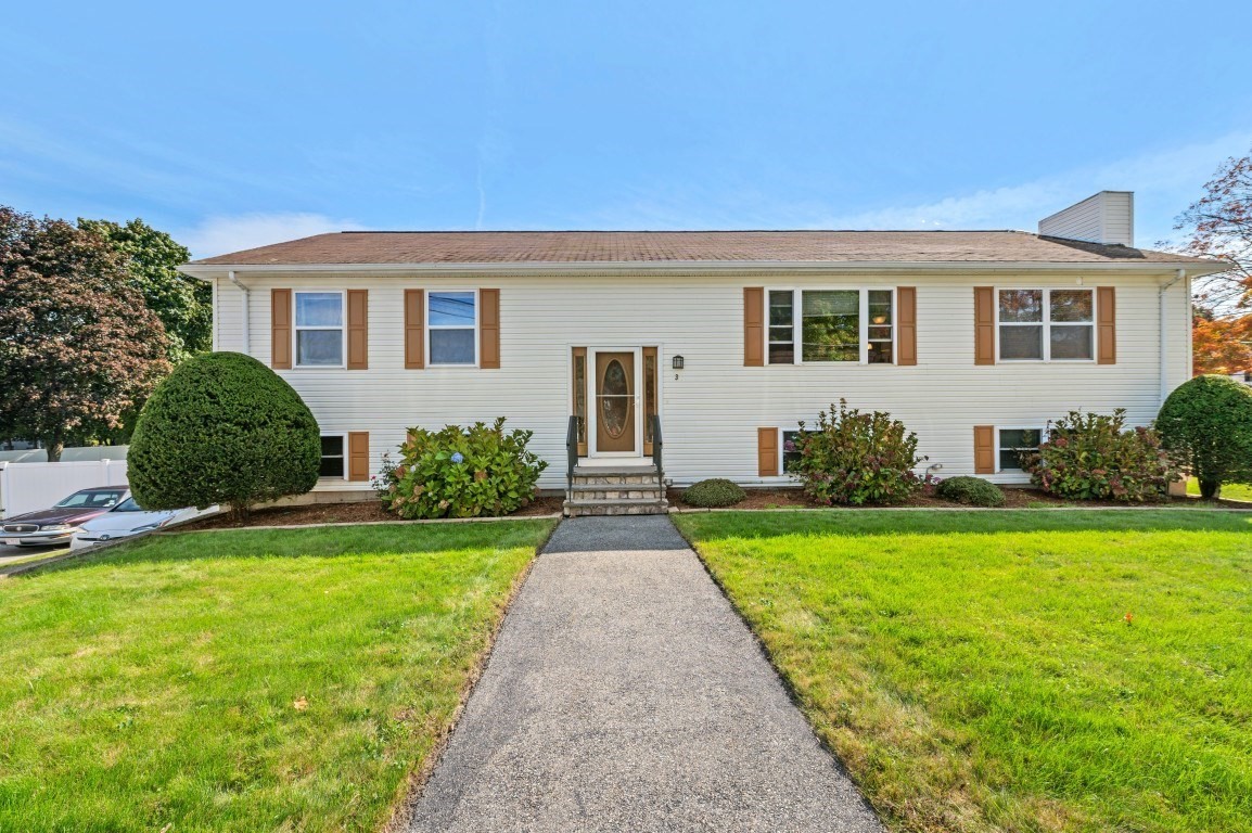 3 Gatta Cir Property Photo 1