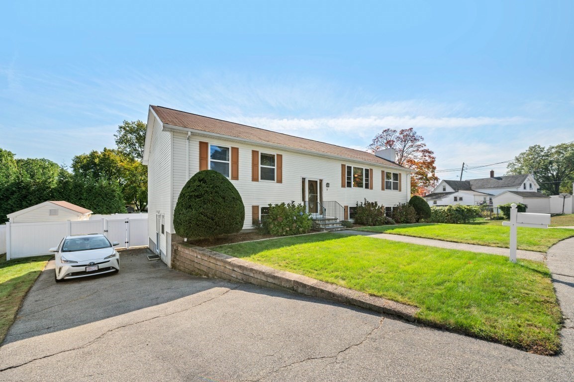 3 Gatta Cir Property Photo 2