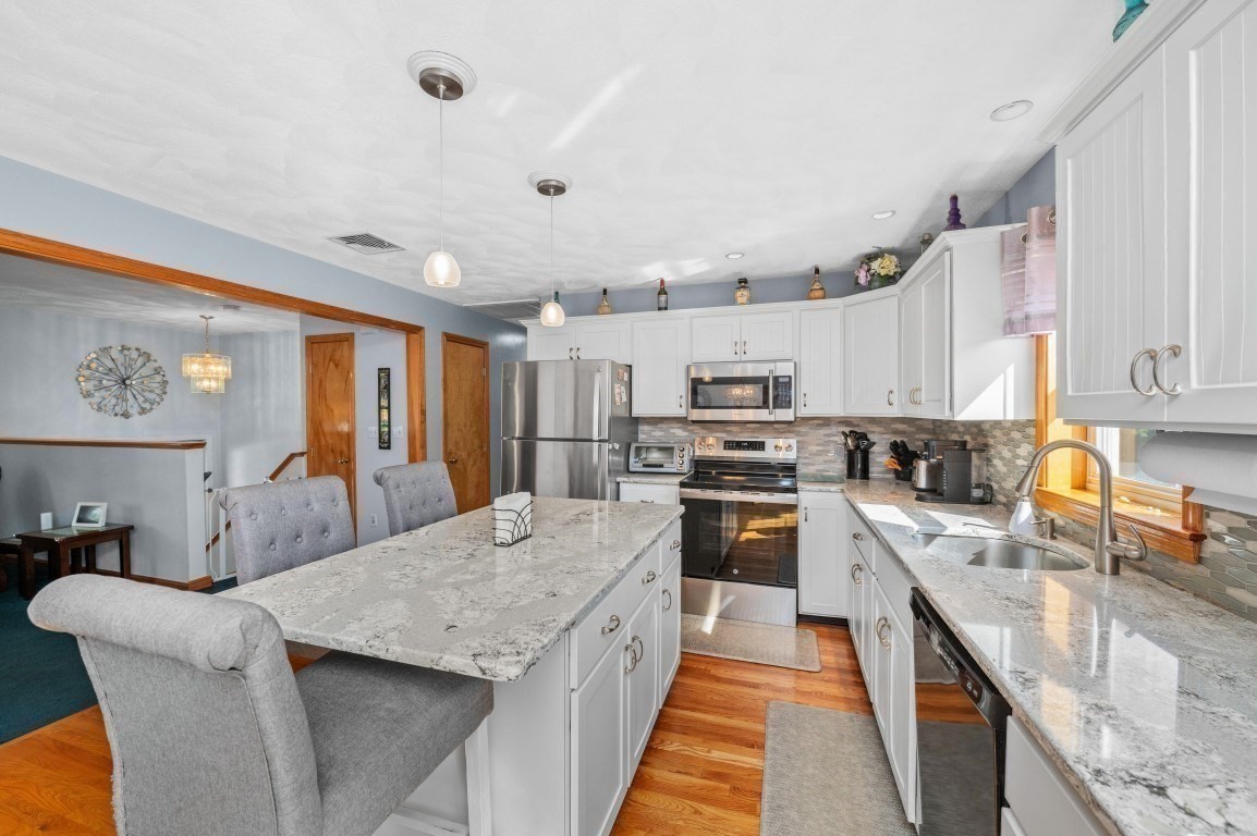 3 Gatta Cir Property Photo 3