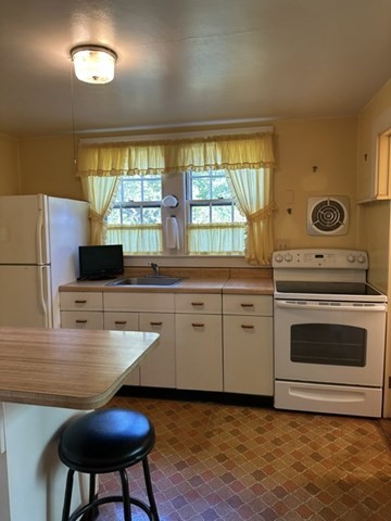 12 Stevens Street Property Photo 16