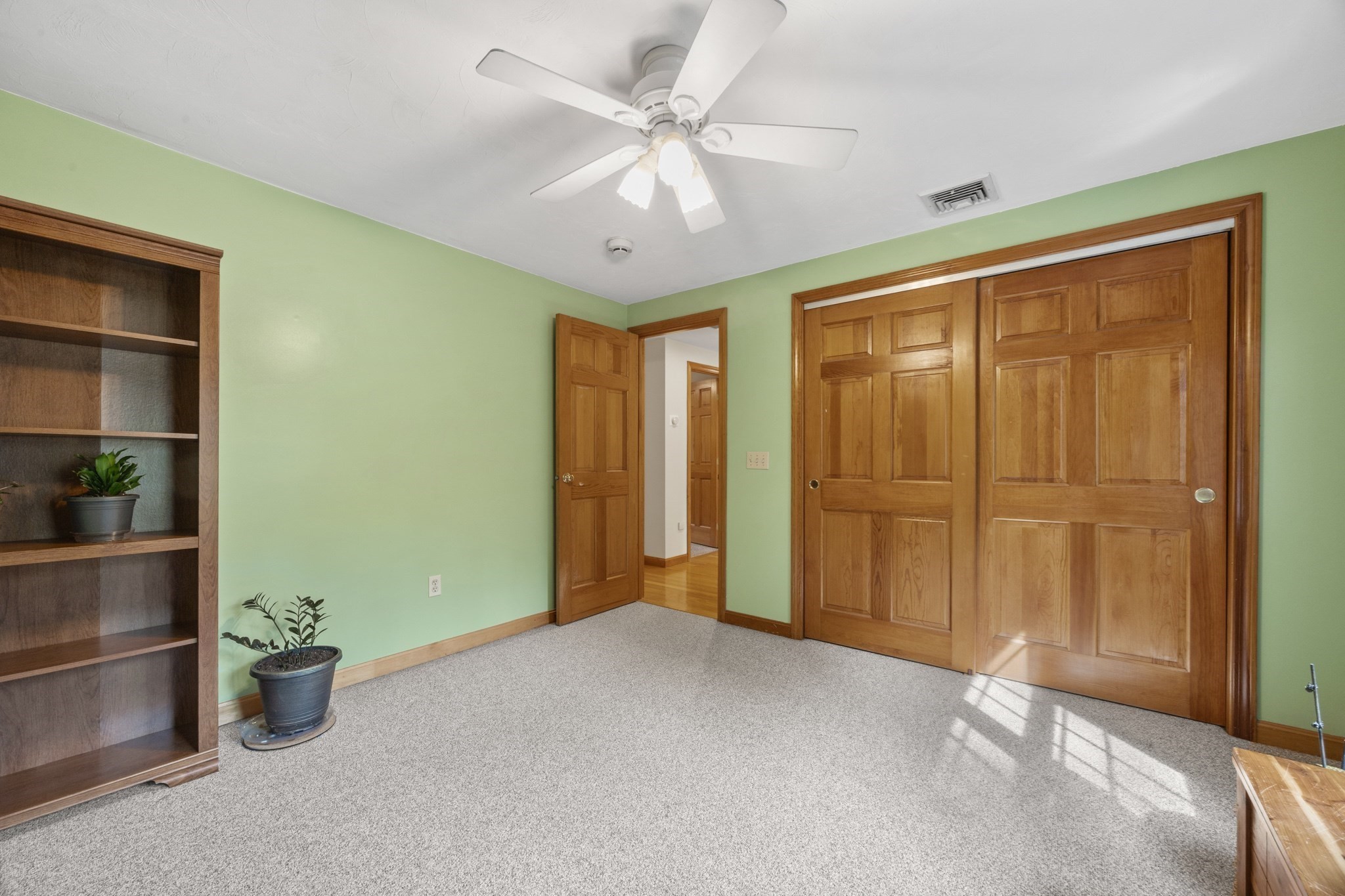 45 Turner Dr. Property Photo 28