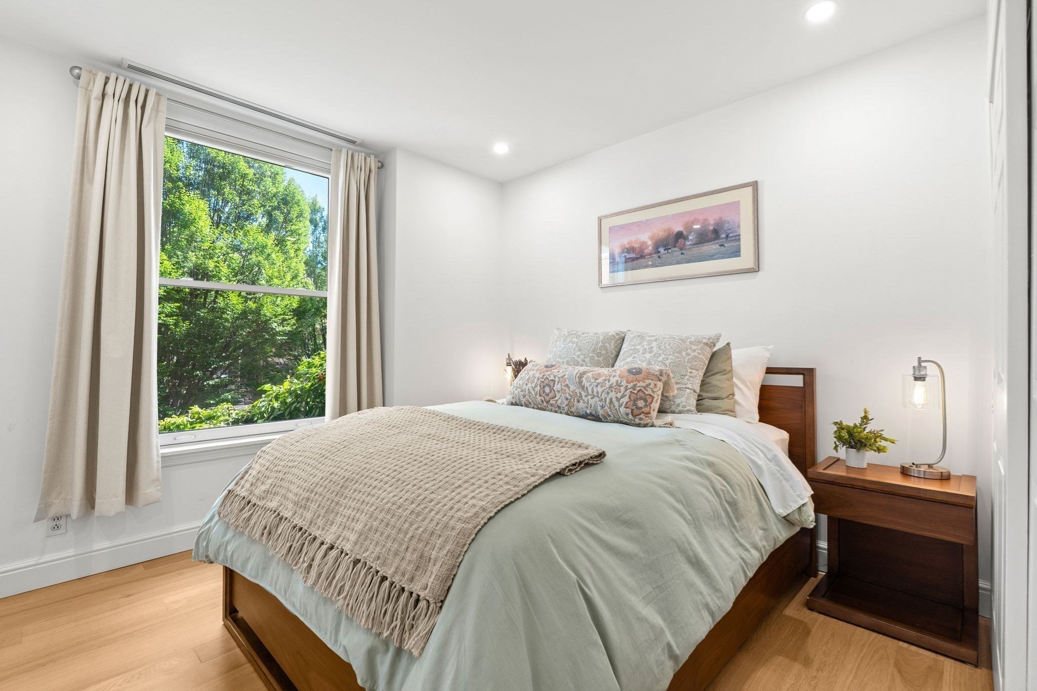 25 Marion St # 27 Property Photo 16