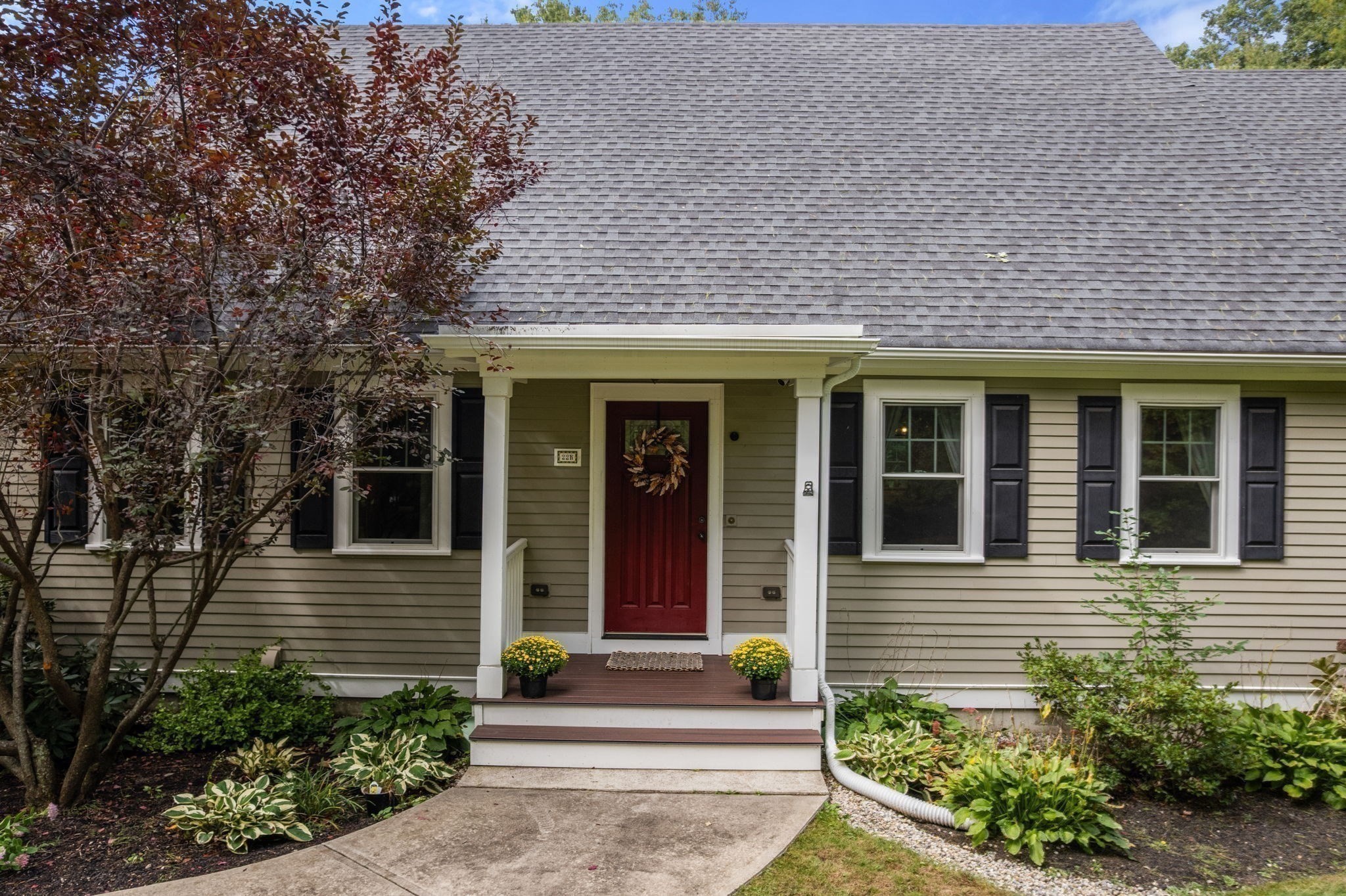22r Pilgrim Way Property Photo 34