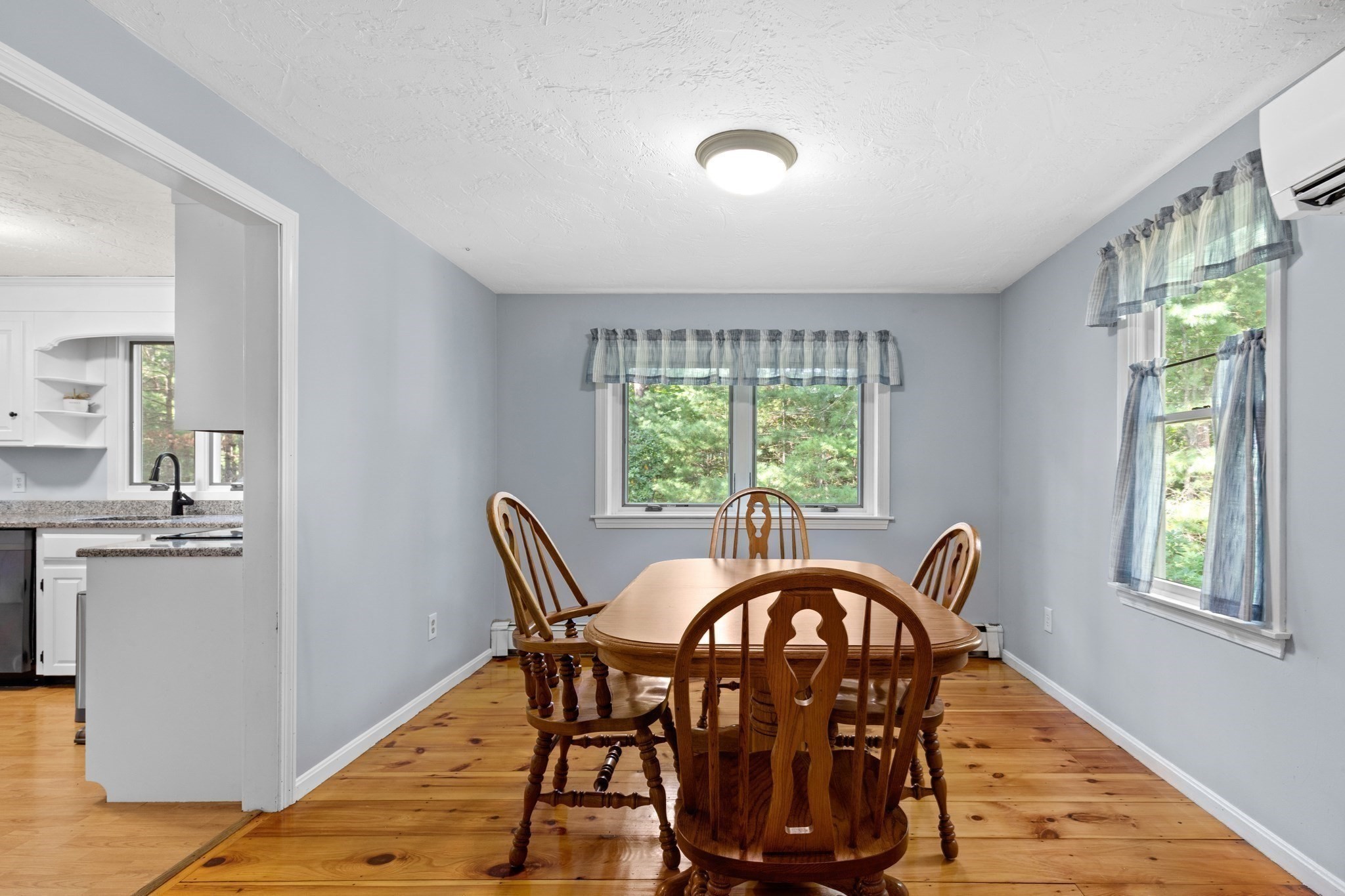 11 Lantern Ln Property Photo 16