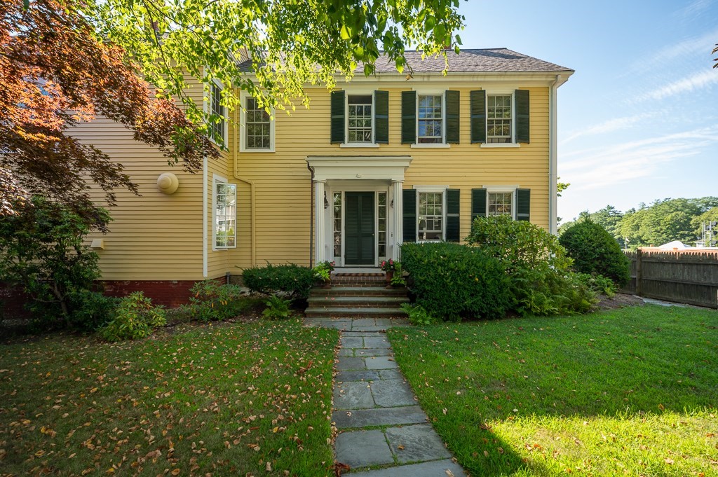 10 Ashland Ave. Property Photo 2
