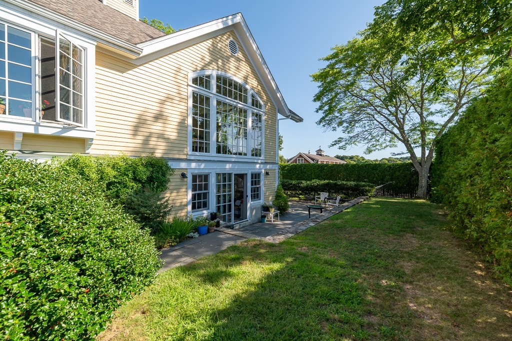 10 Ashland Ave. Property Photo 5