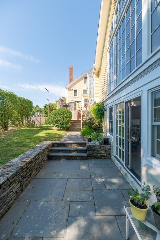 10 Ashland Ave. Property Photo 14