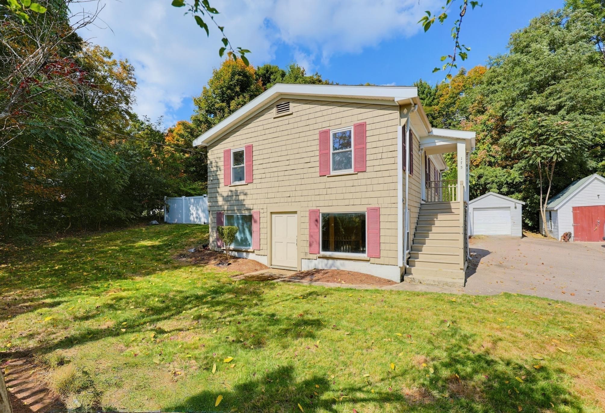175 Union Street Property Photo 3