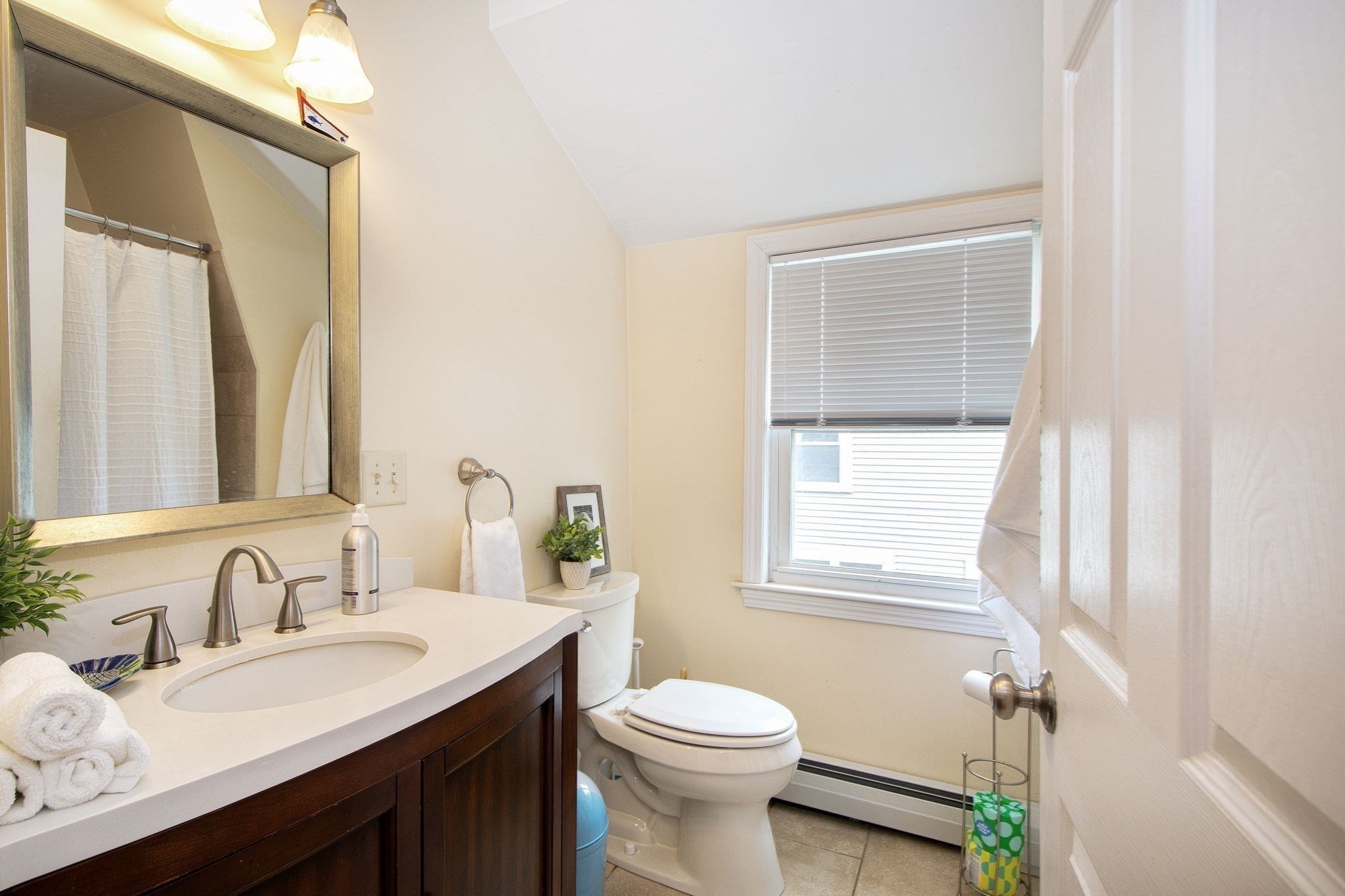 12 L Street Property Photo 20