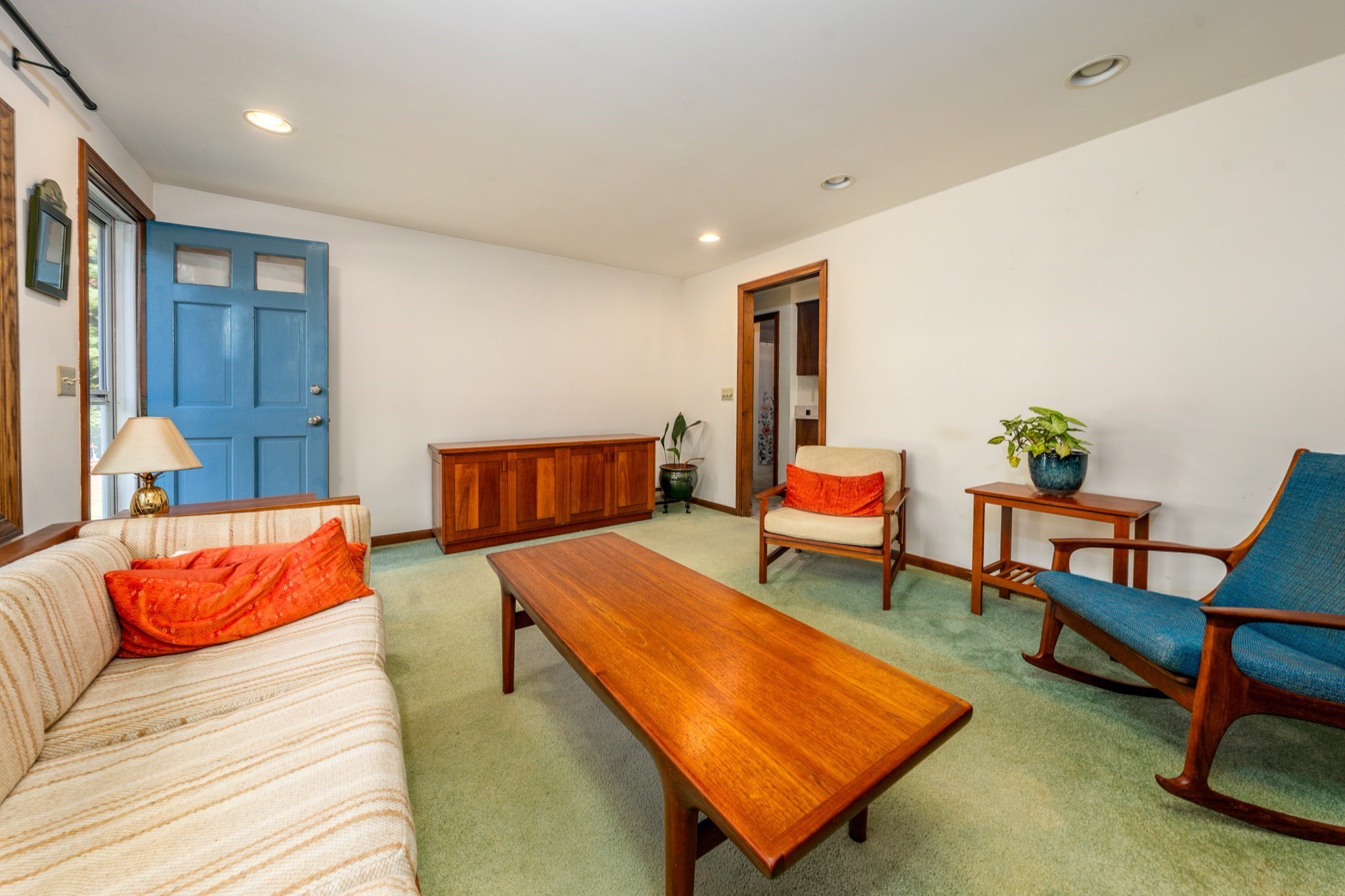 382 Mariner Circle Property Photo 4