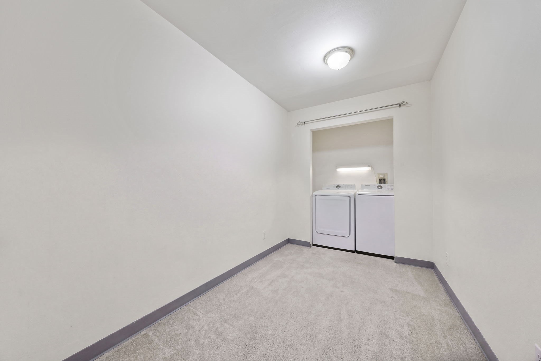90 Sea St # 120 Property Photo 19