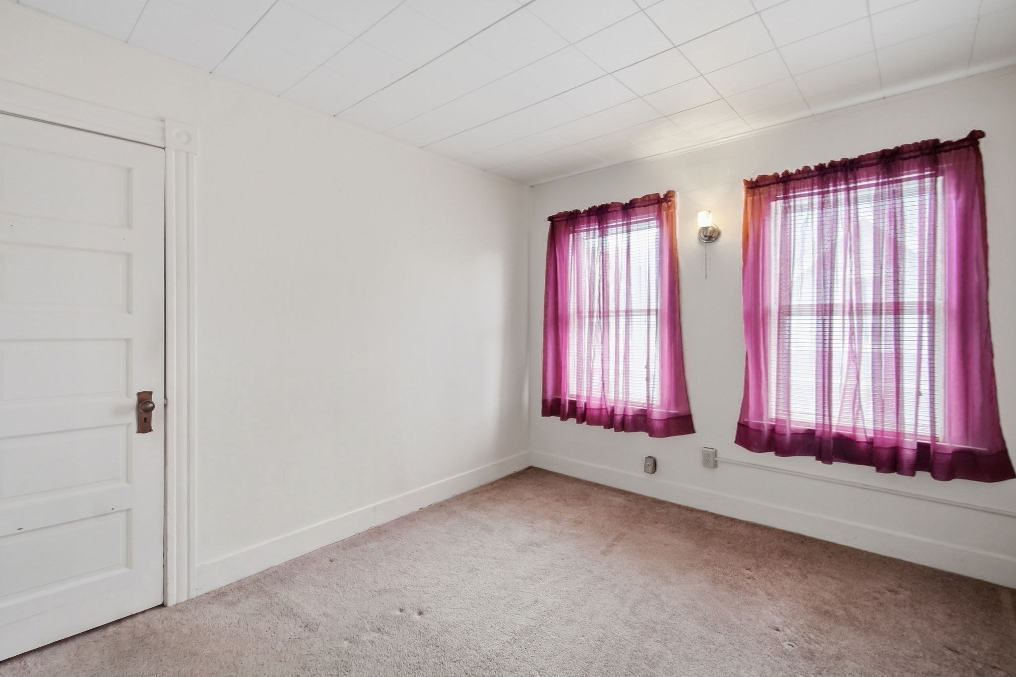 82 Gresham St Property Photo 18