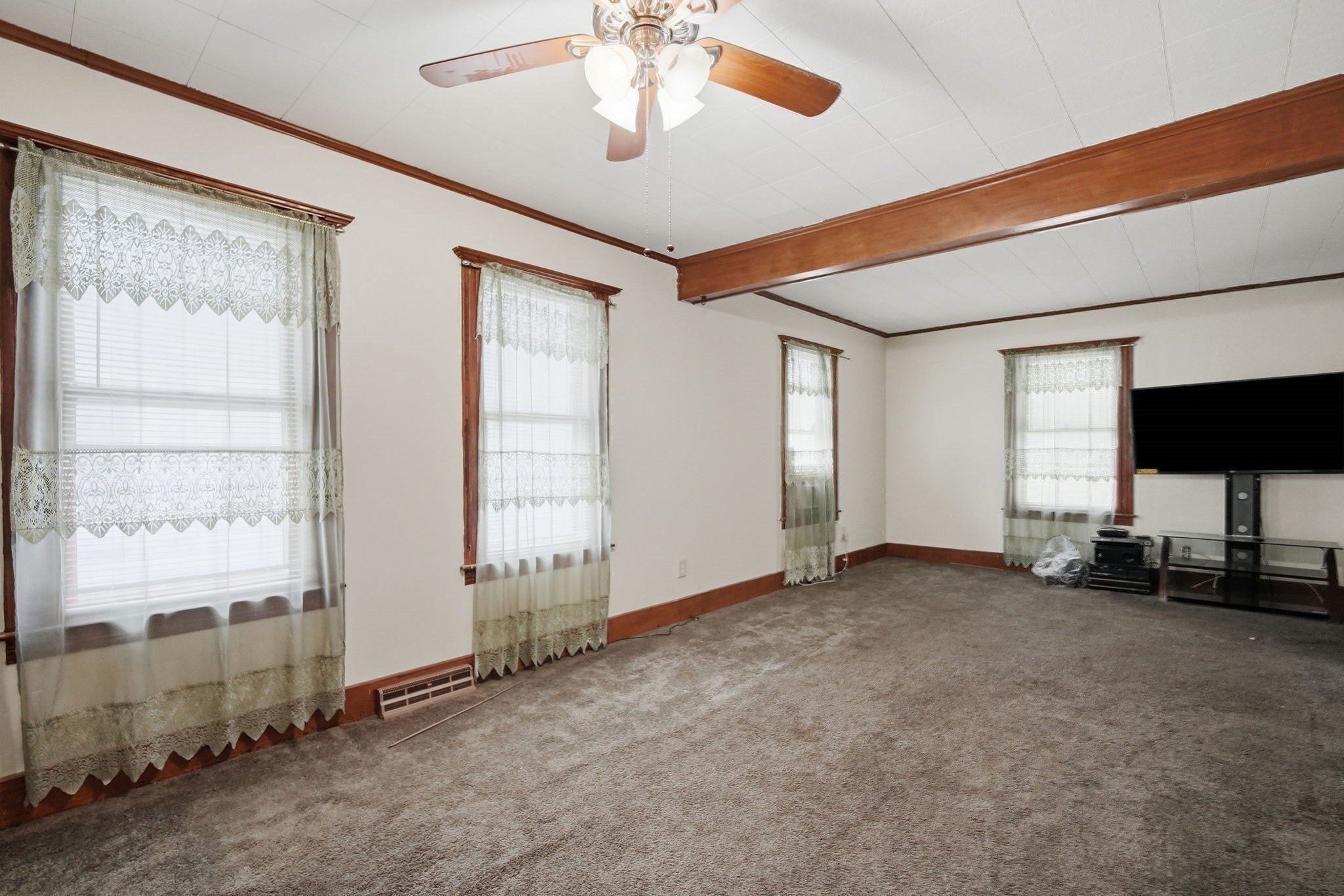 82 Gresham St Property Photo 22