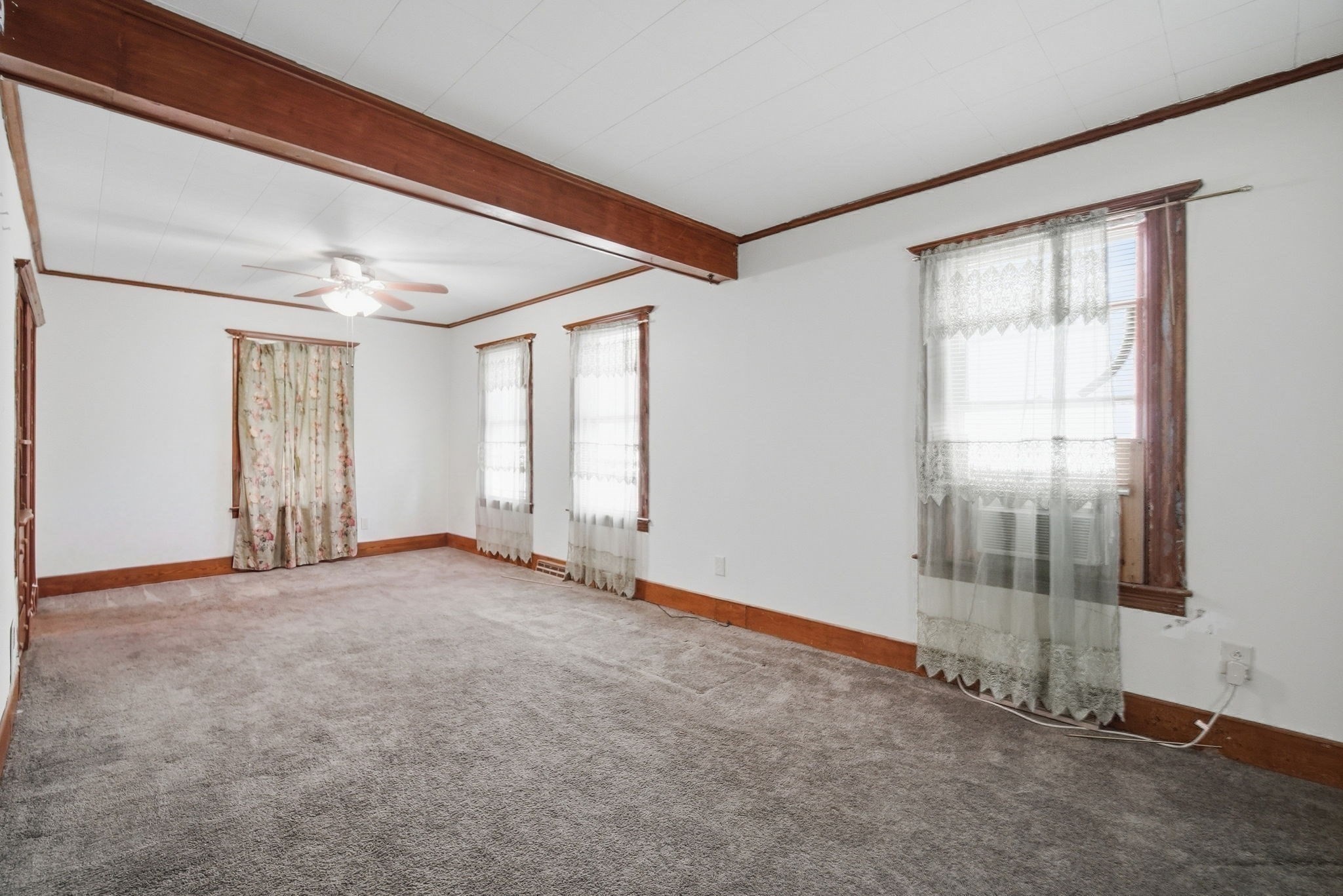 82 Gresham St Property Photo 23