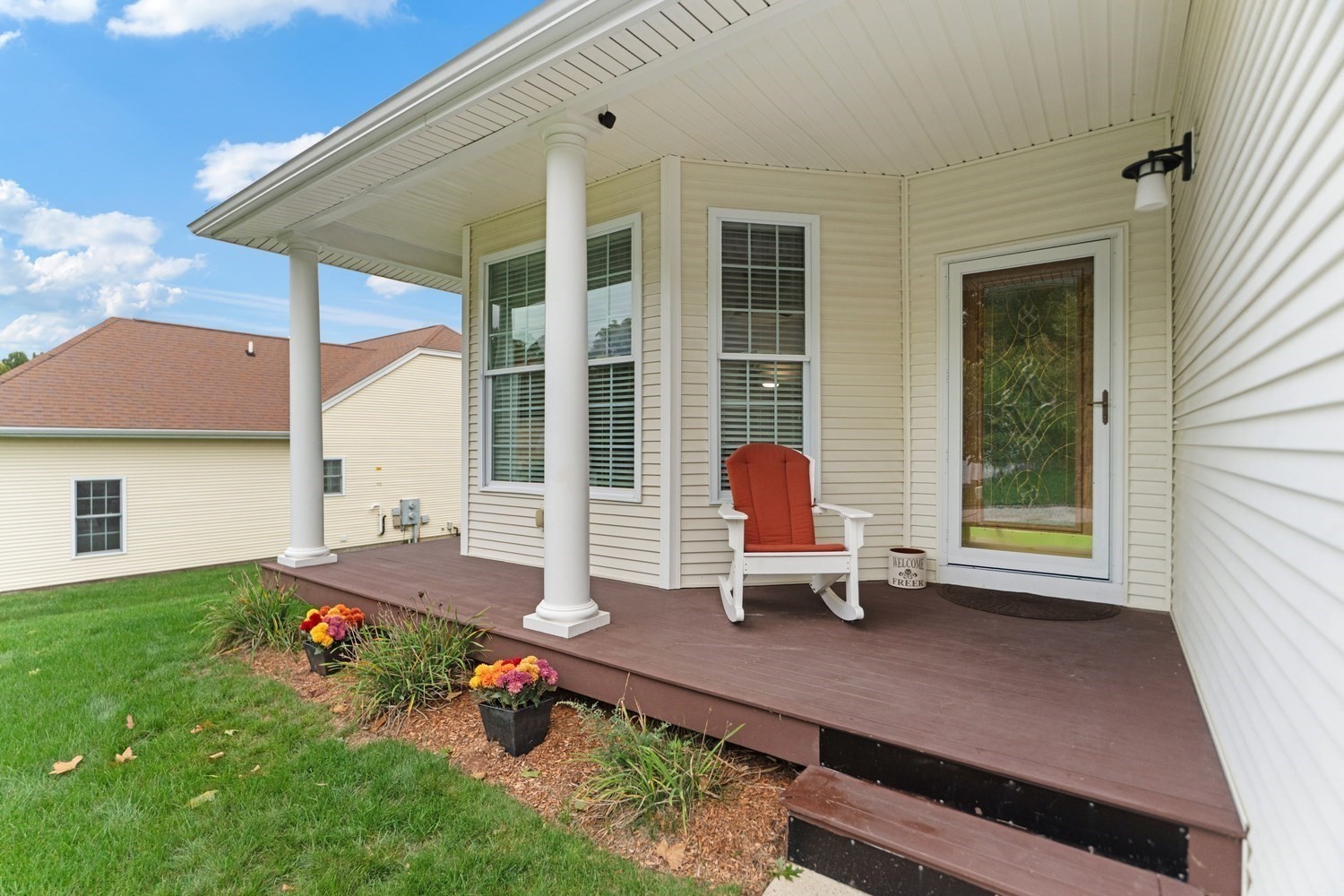 30 Summerfield Drive # 30 Property Photo 2